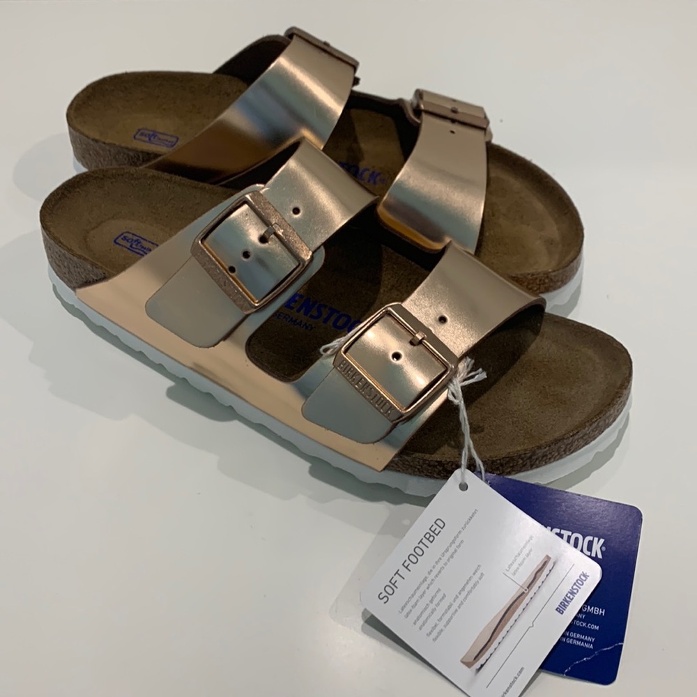 Birkenstock Arizona Sandal - Rose Gold Metallic EU39 - US8